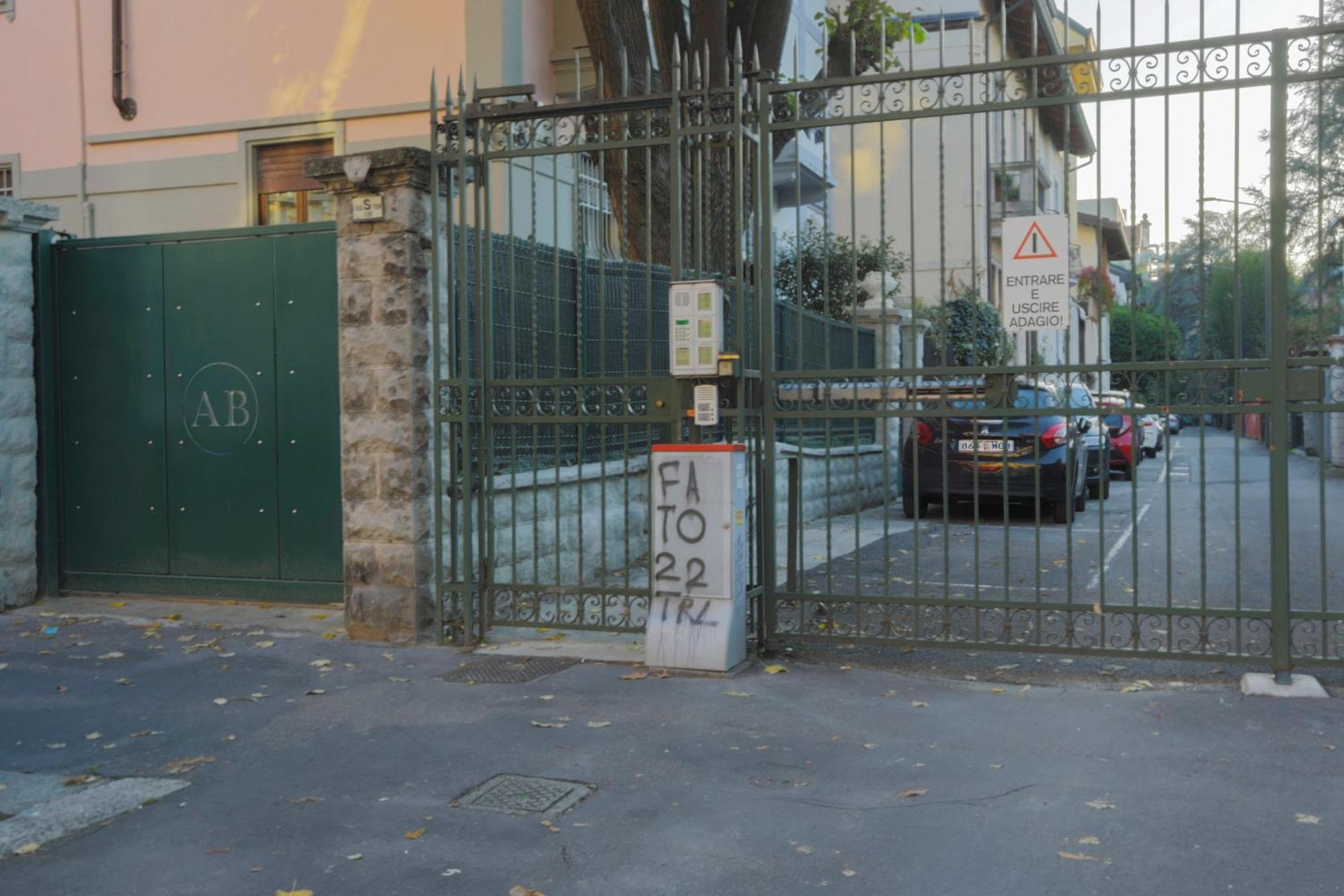 Fiera Milano-City Life Free Parking Villa Anglia' S Bridge Extérieur photo